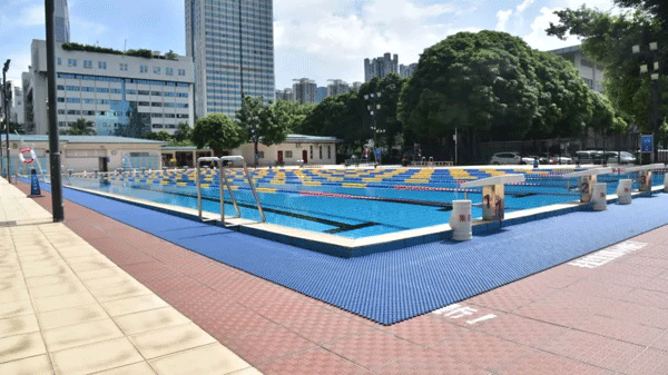 4福田区机关游泳场.gif
